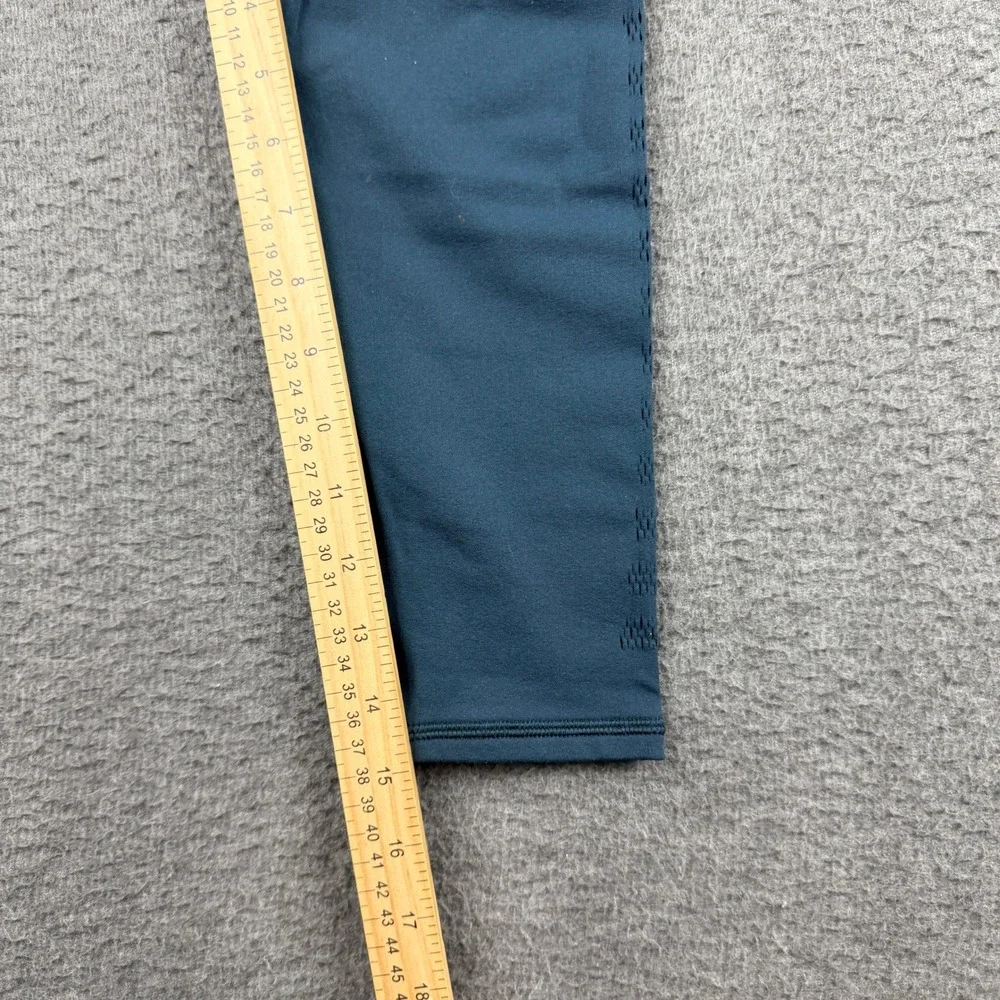 Lululemon High Rise Crop Women's Size 6 Leggings Teal Green Laser Cut Perforated